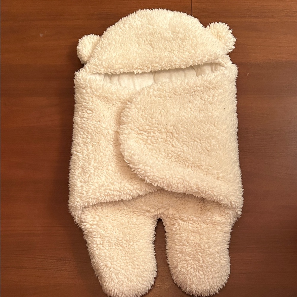 Source Unknown Cream Fleece Baby Bunting